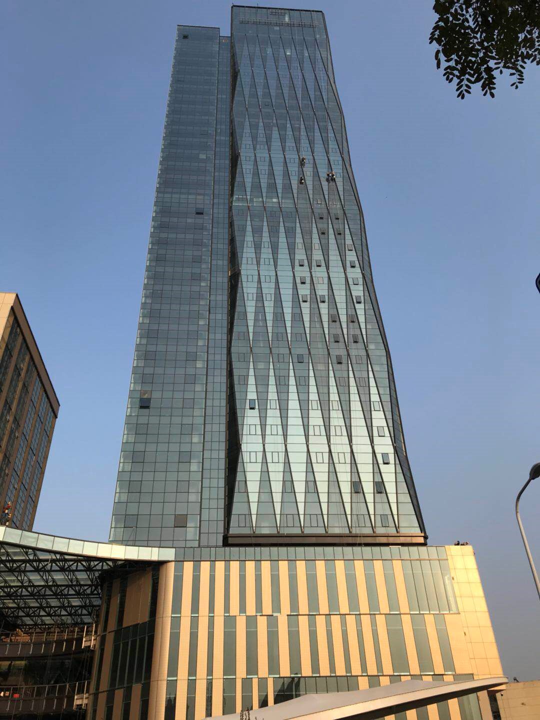 New Landmark of Yinchuan—Shihe Tianxi International Center Project is Perfectly Completed